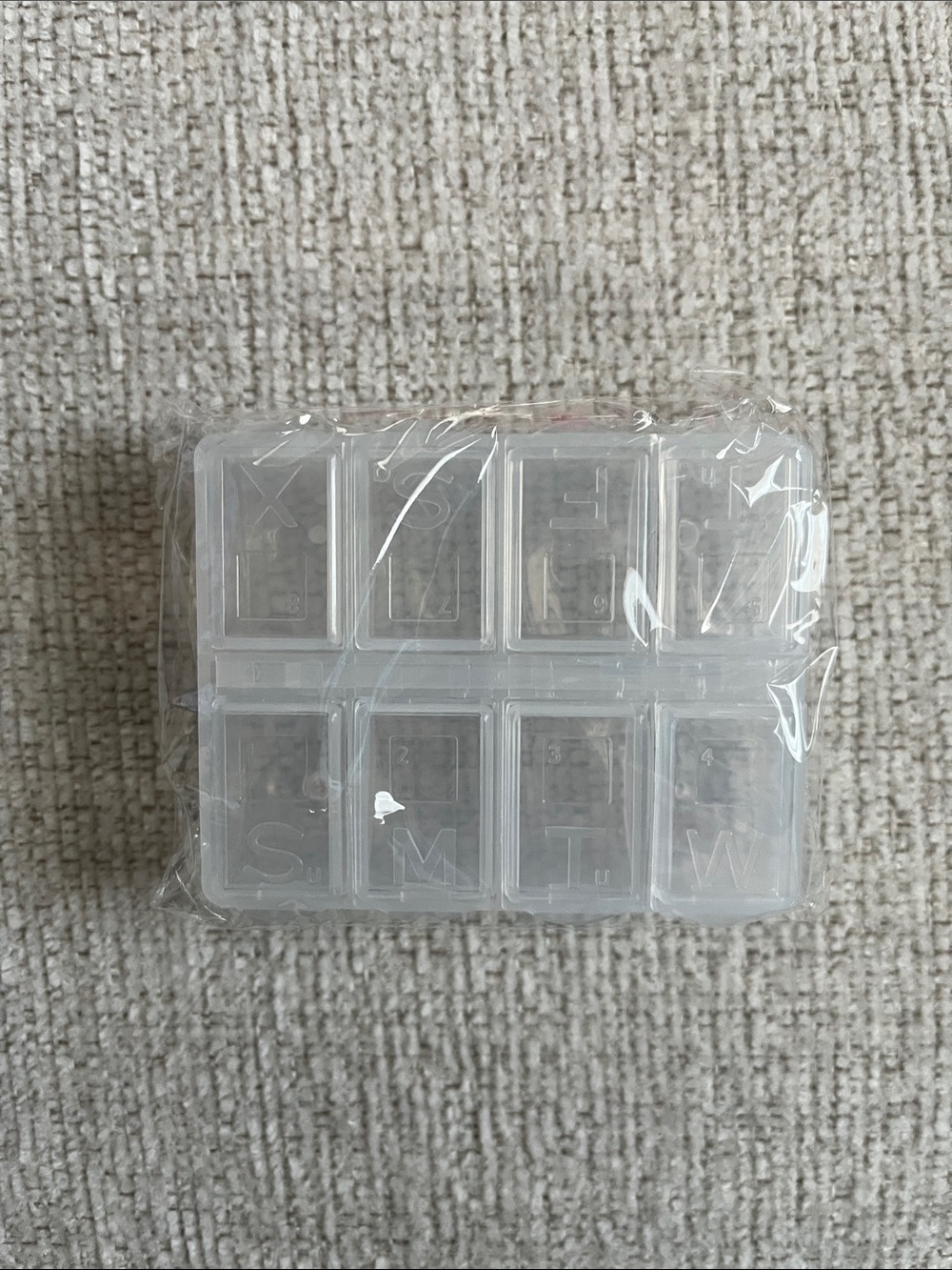 NWT Lug Choo Choo Mini Pill Case - Picture 3 of 6